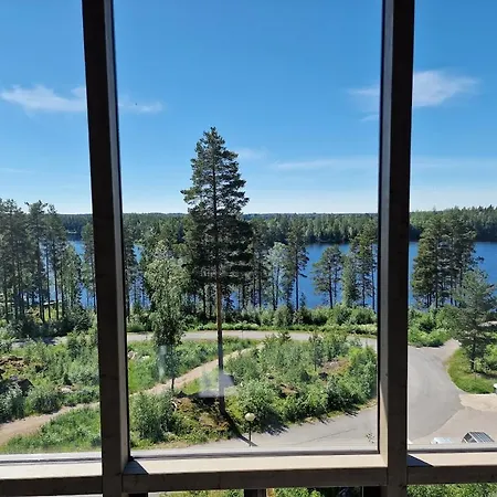 Naava Loft 303 - Kaksikerroksinen Lasiseinaehuoneisto Jaervinaekoealalla Apartamento