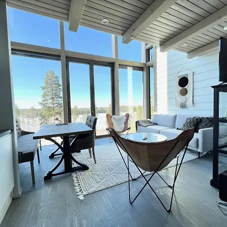 Apartamento Naava Loft 303 - Kaksikerroksinen Lasiseinaehuoneisto Jaervinaekoealalla