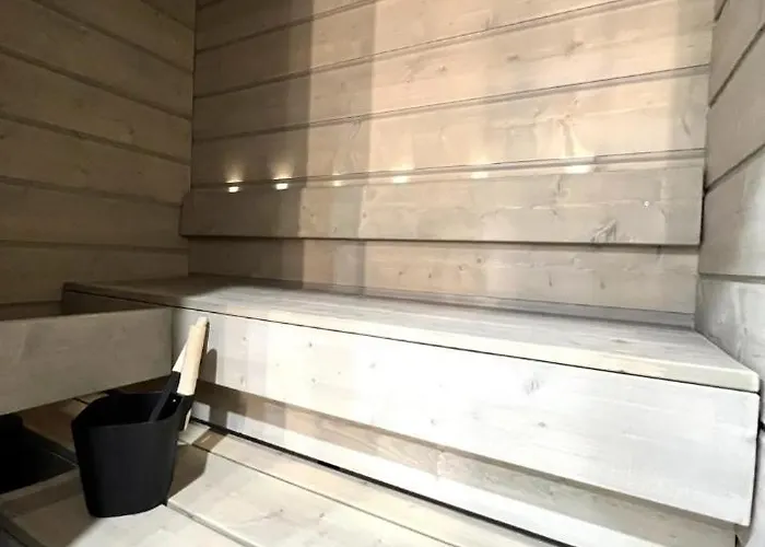 Apartamento Naava Loft 303 - Kaksikerroksinen Lasiseinaehuoneisto Jaervinaekoealalla