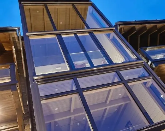 Apartamento Naava Loft 303 - Kaksikerroksinen Lasiseinaehuoneisto Jaervinaekoealalla *