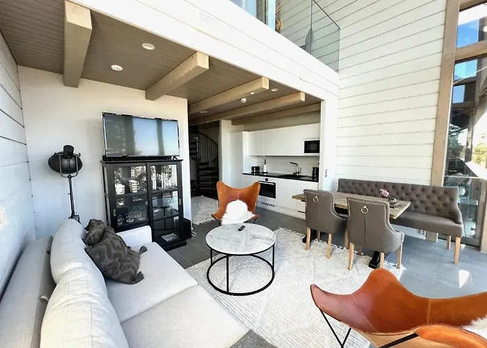 Apartamento Naava Loft 303 - Kaksikerroksinen Lasiseinaehuoneisto Jaervinaekoealalla *